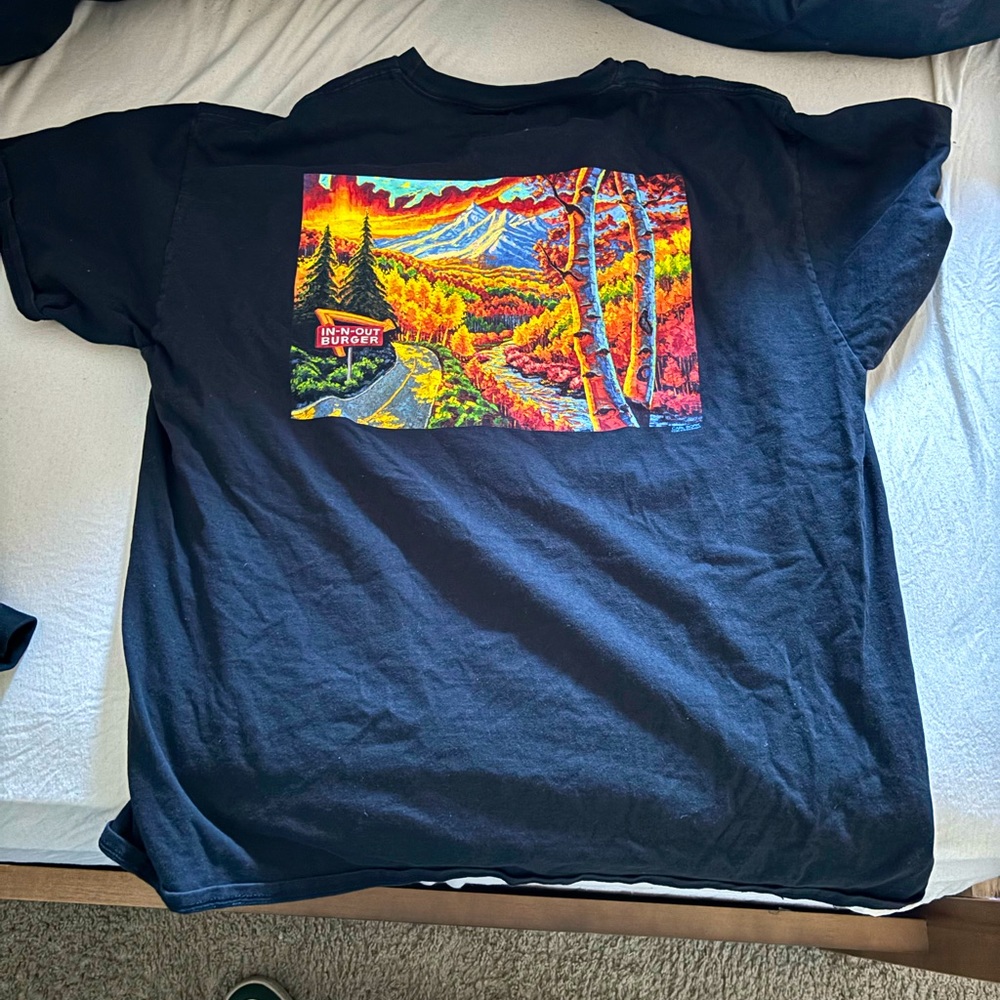In-n-out burger t shirt xxl size